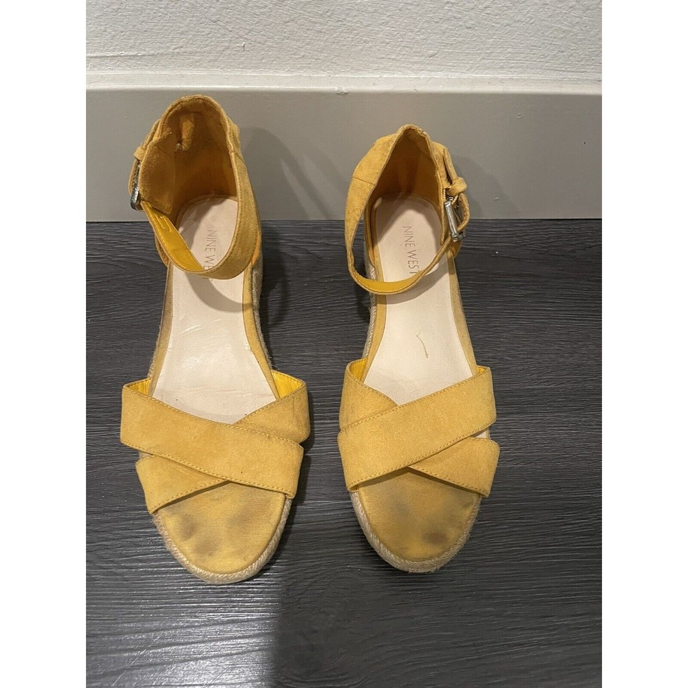 Nine West Yellow Sandals Sz 8.5